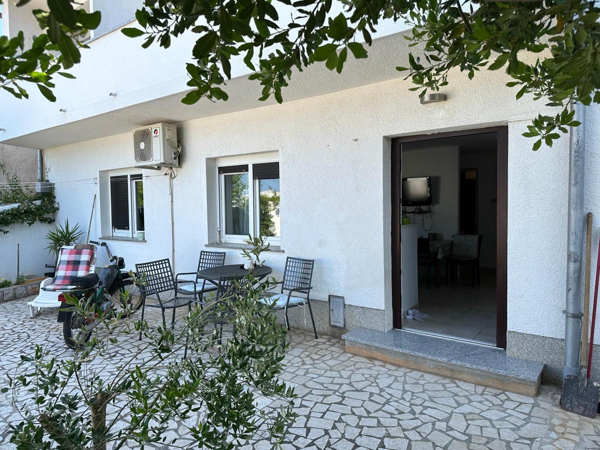 Villa Beba - Apartments Senj  Luaran gambar